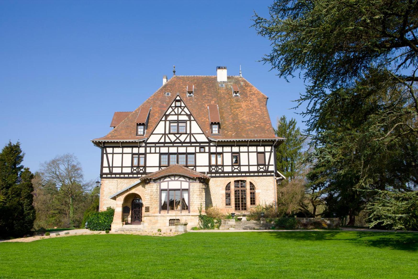 Le Manoir De La Graviere Ξενοδοχείο Mouzon  Εξωτερικό φωτογραφία
