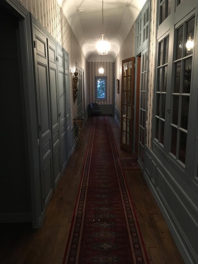 Le Manoir De La Graviere Ξενοδοχείο Mouzon  Δωμάτιο φωτογραφία